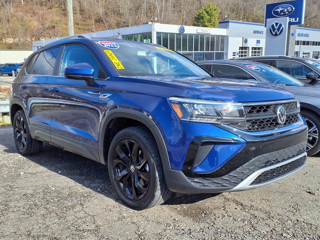 2022 Volkswagen Taos SE photo 4