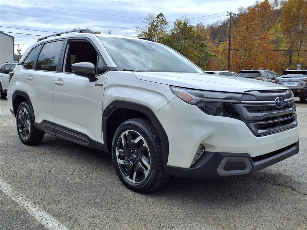 New 2025 Subaru Forester Hybrid Limited SUV