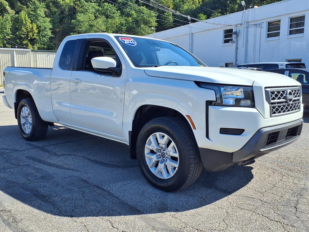 2022 Nissan Frontier SV King Cab photo 4