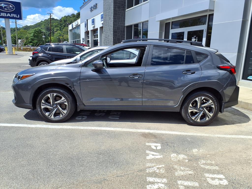 2024 Subaru Crosstrek Premium photo 2