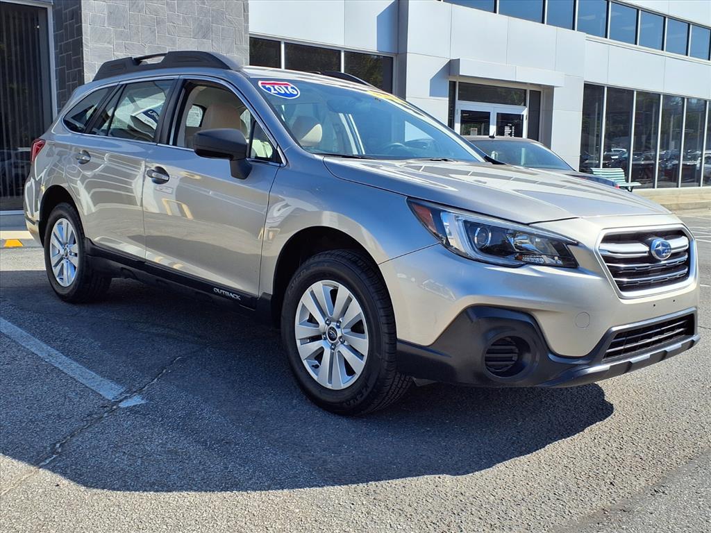 2018 Subaru Outback 2.5i photo 3