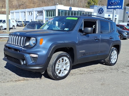 Featured Used 2022 Jeep Renegade Latitude 4x4 Latitude  SUV for sale in Wheeling