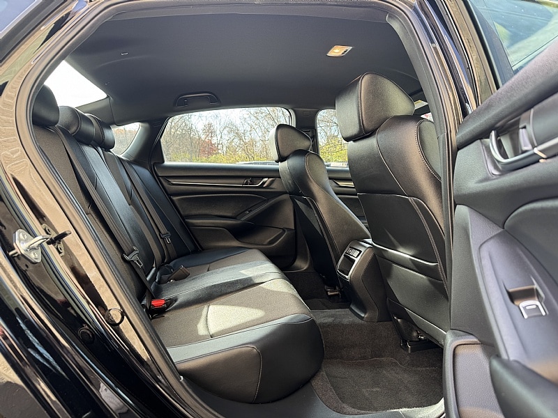 2022 Honda Accord Sport - Photo 23