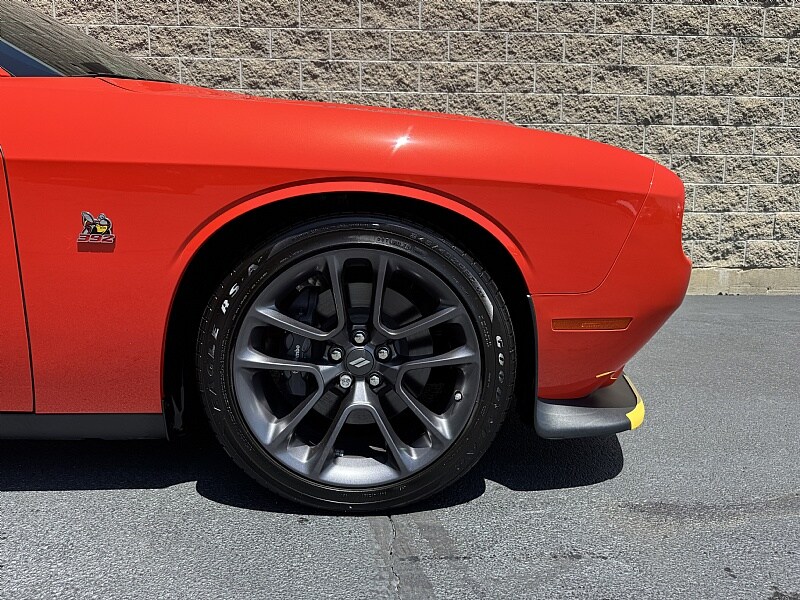 2023 Dodge Challenger R/T Scat Pack photo 2