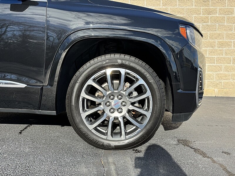 2023 Gmc Acadia Denali photo 4
