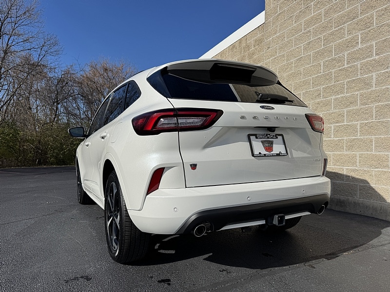 2024 Ford Escape ST-Line Select - Photo 8