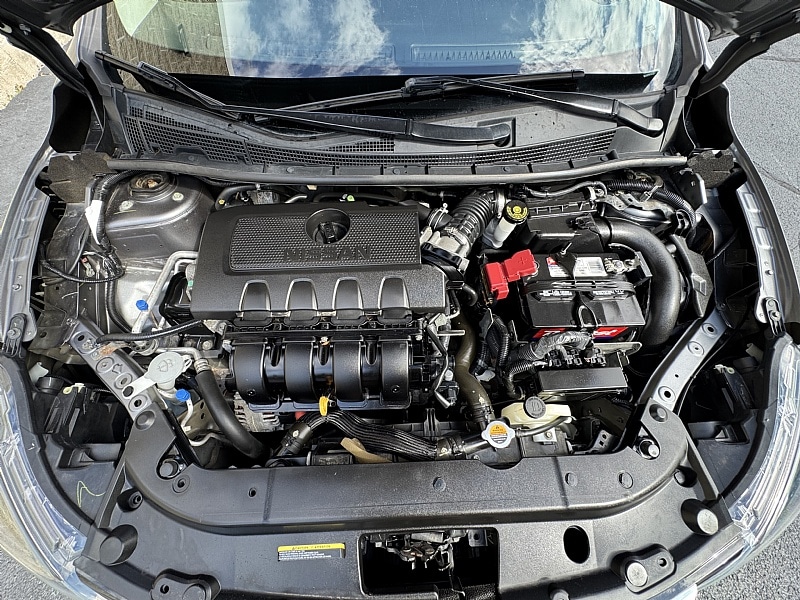 2017 Nissan Sentra SL photo 5