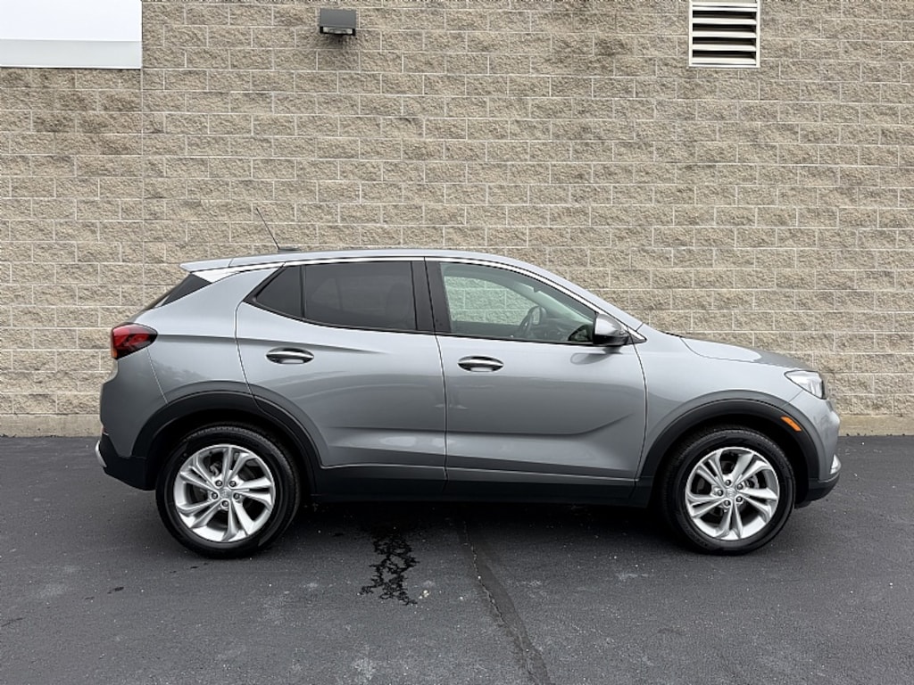 Used 2023 Buick Encore GX Preferred SUV