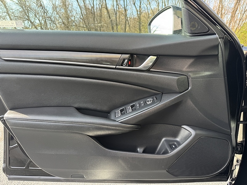 2022 Honda Accord Sport - Photo 25