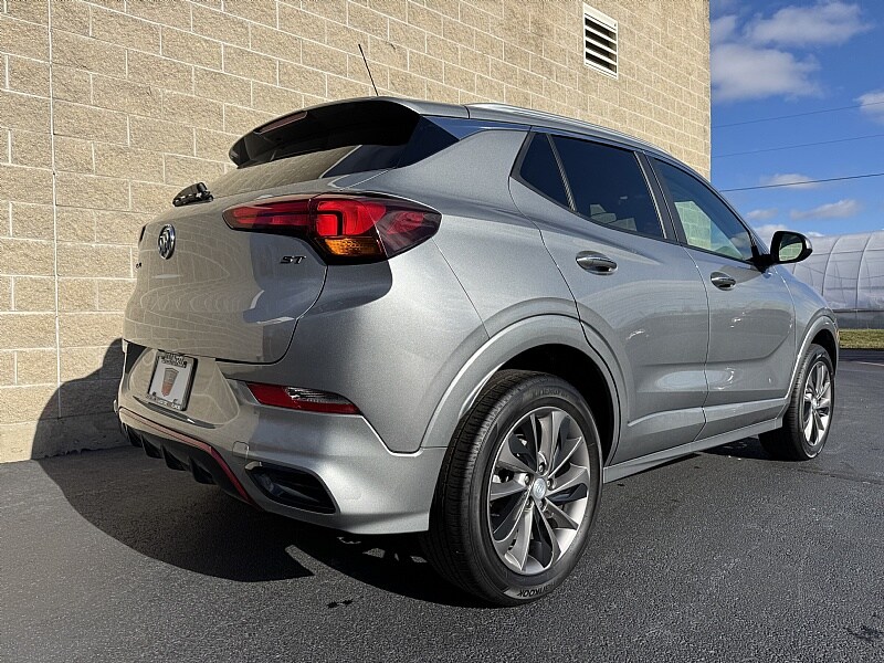 2023 Buick Encore GX Select photo 2