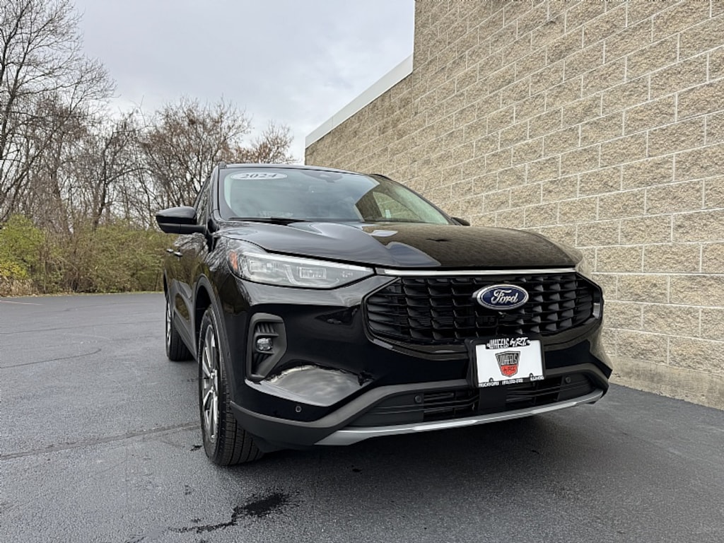 Used 2024 Ford Escape Platinum SUV