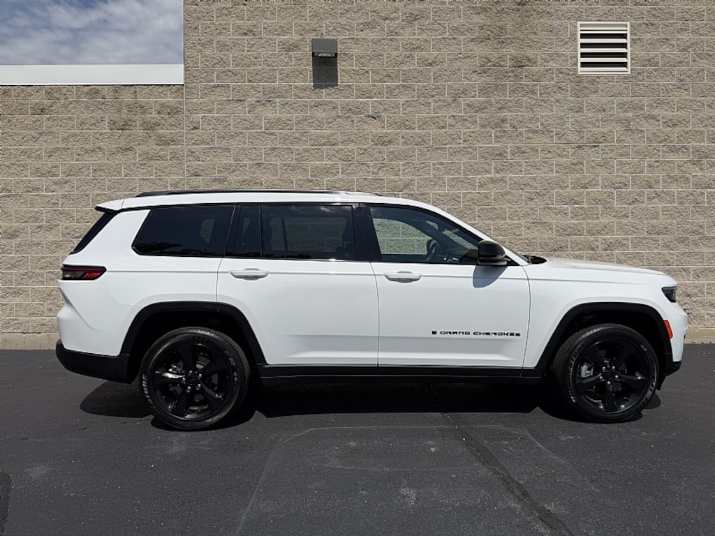 Used 2024 Jeep Grand Cherokee L Altitude X SUV