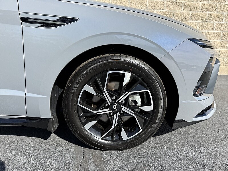 2025 Hyundai Sonata SEL photo 4