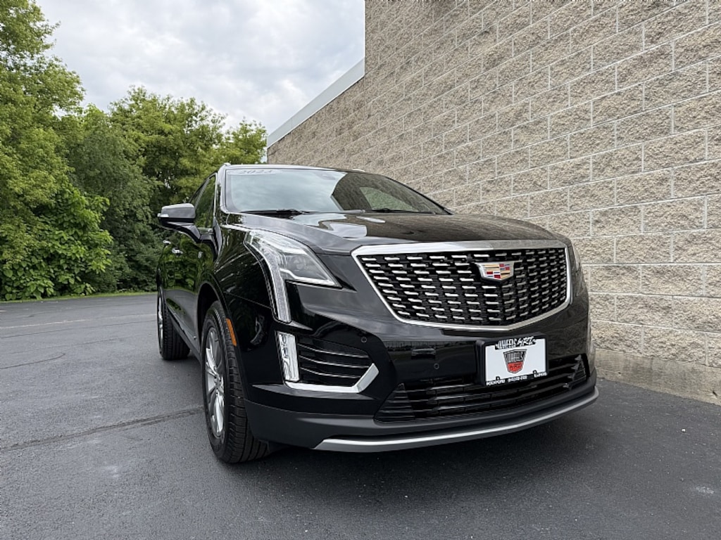 Used 2023 CADILLAC XT5 Premium Luxury SUV
