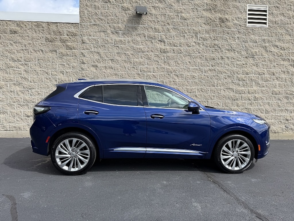 Used 2024 Buick Envision Avenir SUV