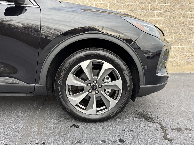 2024 Ford Escape Platinum photo 4