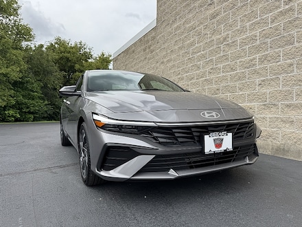 2025 Hyundai Elantra SEL Sport Sedan