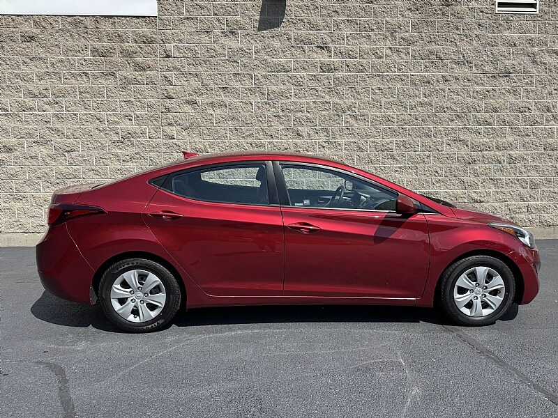 2016 Hyundai Elantra SE Value Edition Limited photo 2
