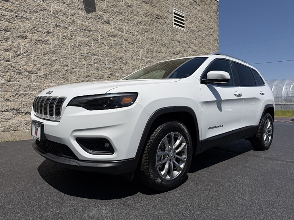 Used 2021 Jeep Cherokee Latitude Lux SUV
