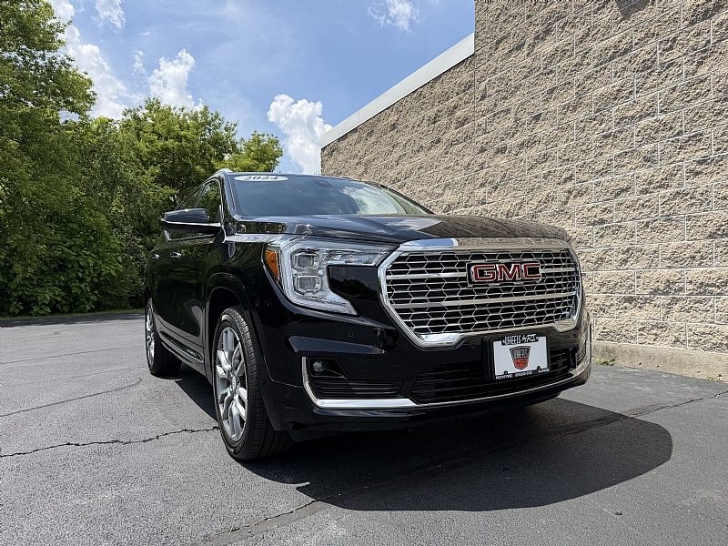 2024 GMC Terrain Denali AWD's photo