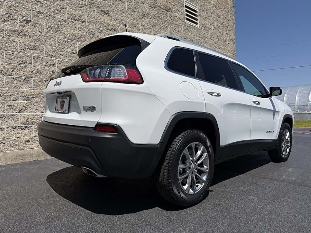 Used 2021 Jeep Cherokee Latitude Lux SUV