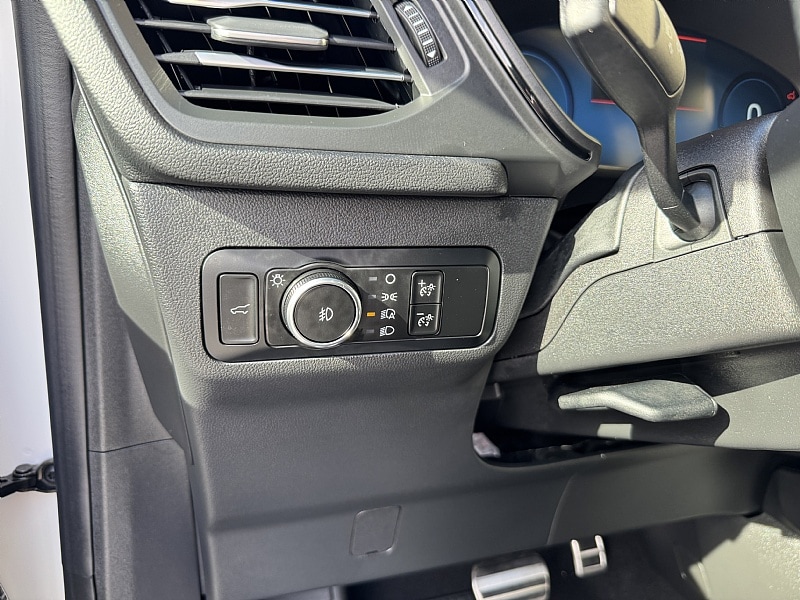 2024 Ford Escape ST-Line Select - Photo 20