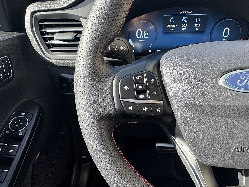 2024 Ford Escape ST-Line Select - Photo 15