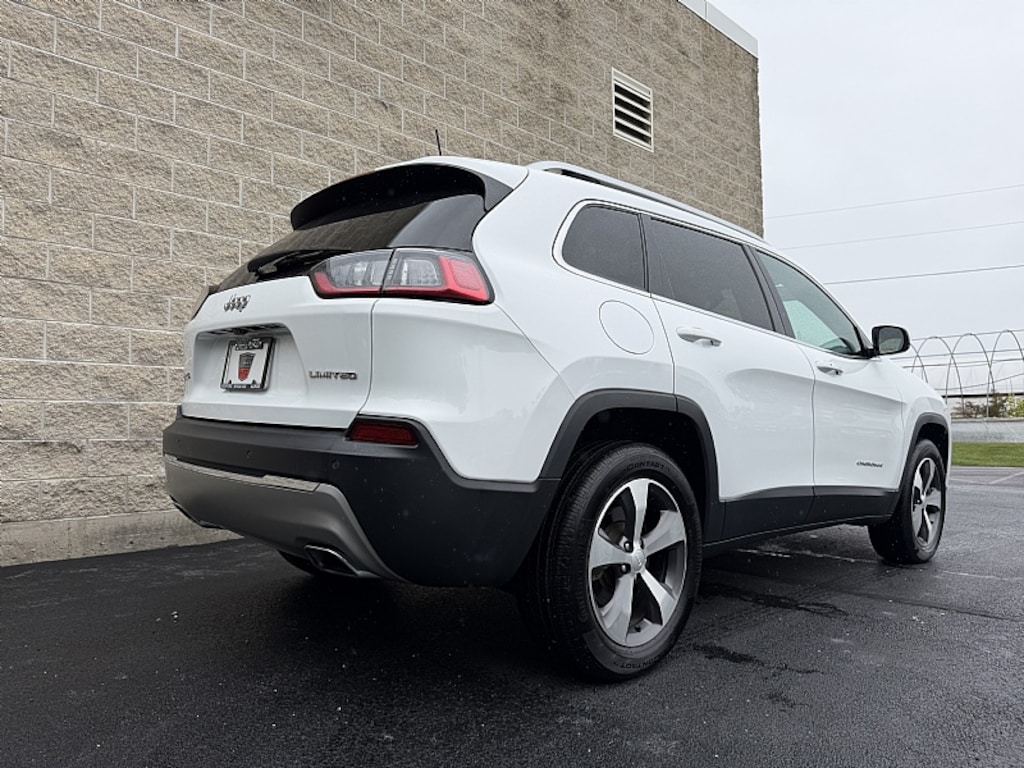 Used 2020 Jeep Cherokee Limited SUV