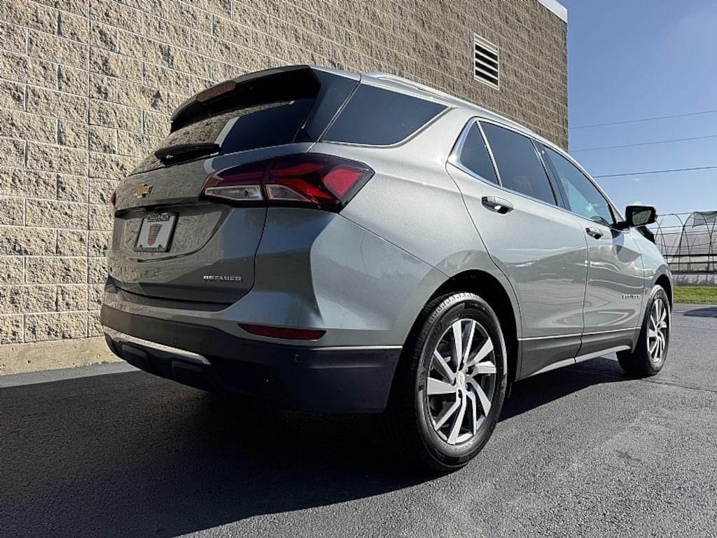 Used 2023 Chevrolet Equinox Premier SUV