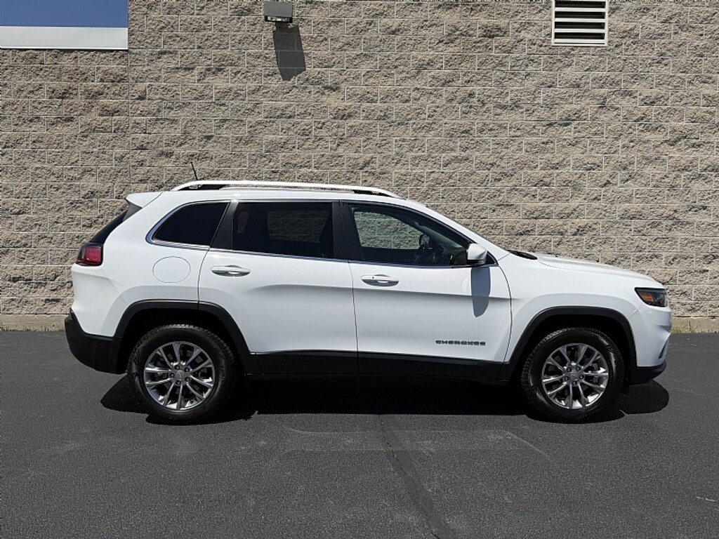 Used 2021 Jeep Cherokee Latitude Lux SUV