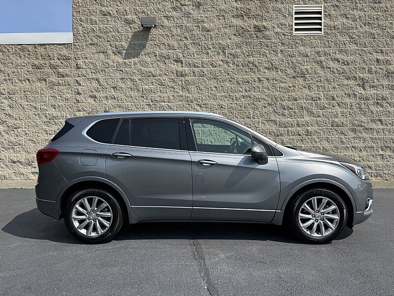 2019 Buick Envision Essence photo 2