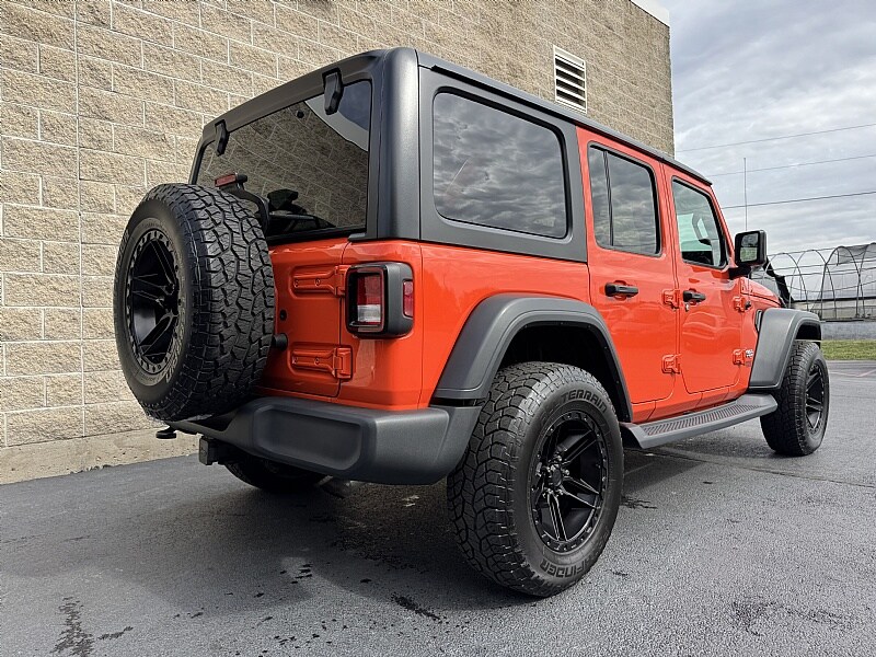 2018 Jeep Wrangler Sport S photo 3