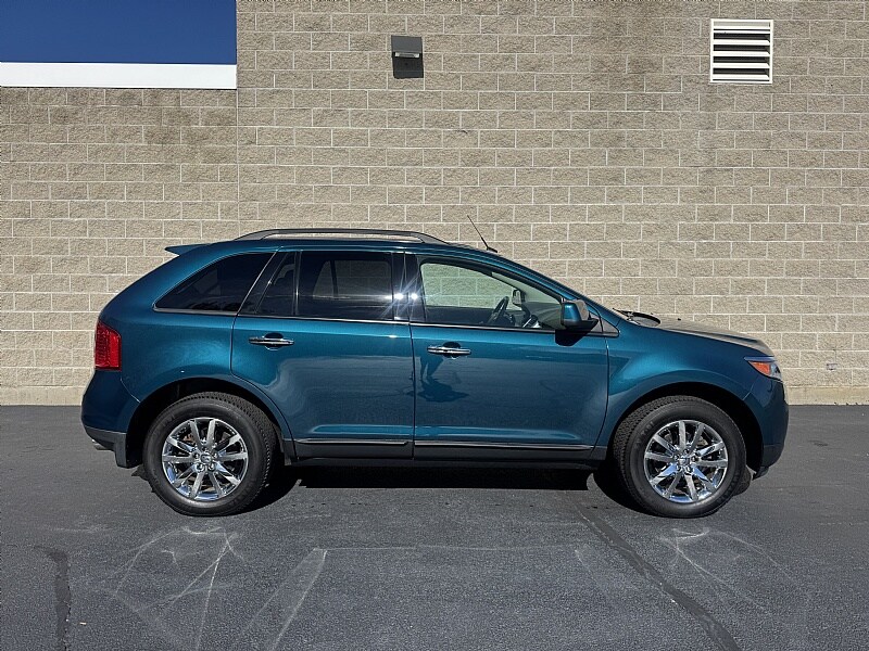 2011 Ford Edge SEL photo 2