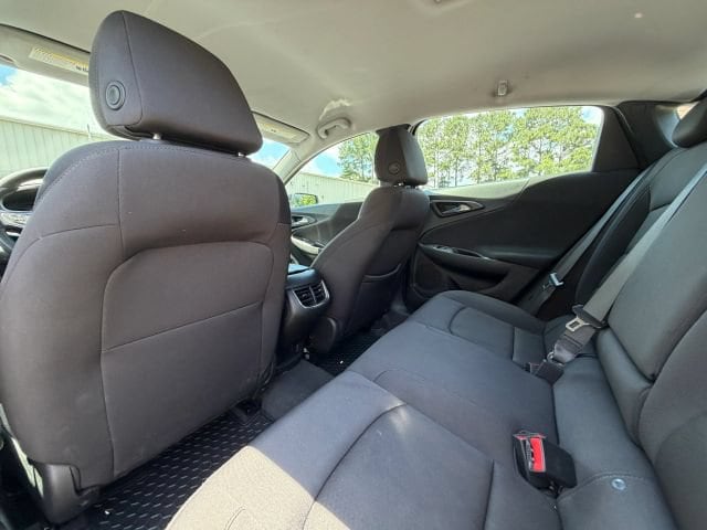 2023 Chevrolet Malibu 1LT - Photo 18
