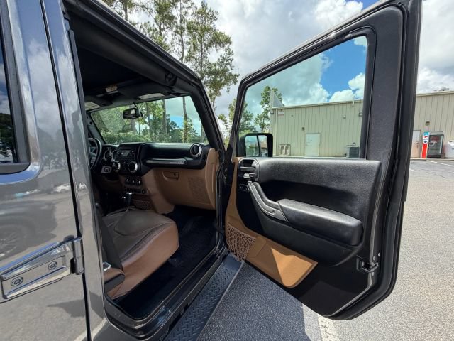 2017 Jeep Wrangler Unlimited Sahara - Photo 19