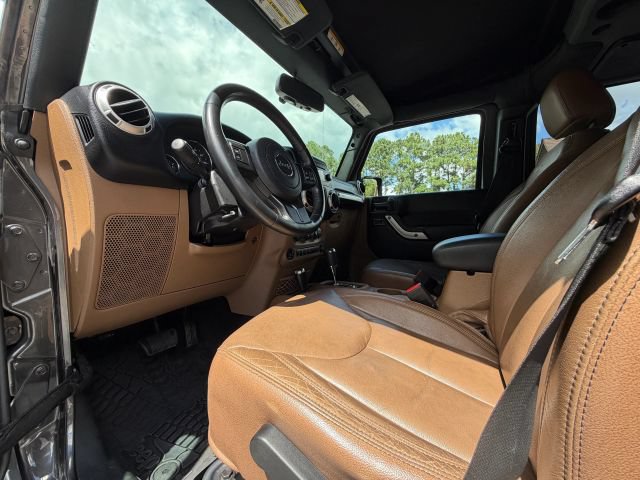 2017 Jeep Wrangler Unlimited Sahara - Photo 11
