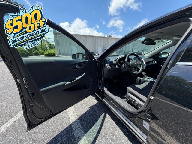 2023 Chevrolet Malibu 1LT - Photo 14
