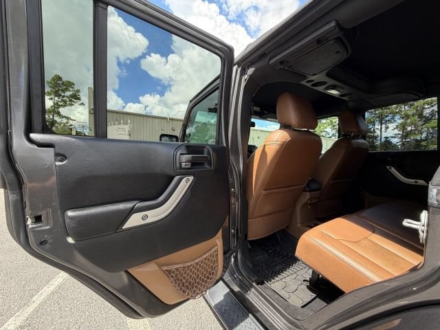 2017 Jeep Wrangler Unlimited Sahara - Photo 22