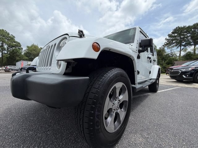 2018 Jeep Wrangler JK Unlimited Sahara - Photo 24