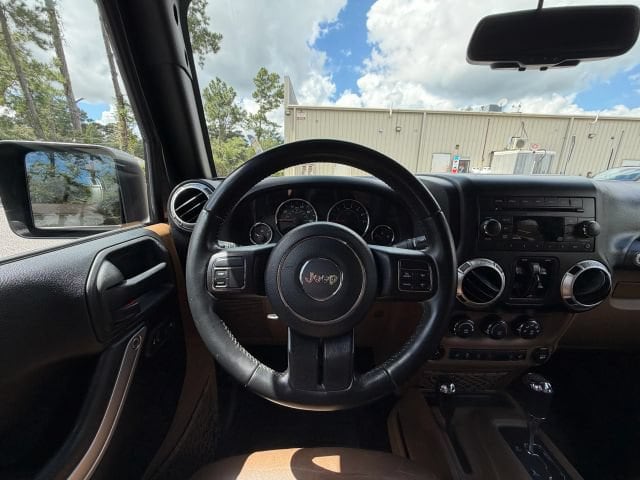 2017 Jeep Wrangler Unlimited Sahara - Photo 12