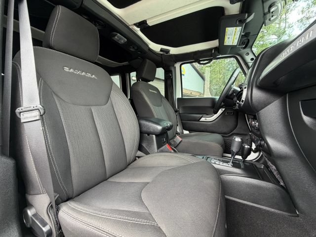 2018 Jeep Wrangler JK Unlimited Sahara - Photo 14