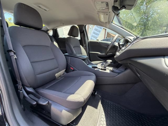 2023 Chevrolet Malibu 1LT - Photo 16
