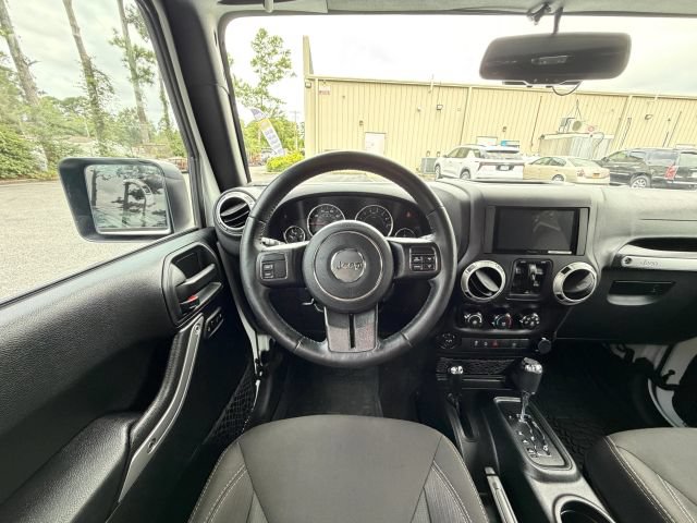 2018 Jeep Wrangler JK Unlimited Sahara - Photo 11