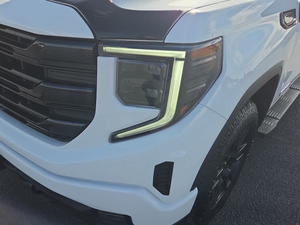 2023 GMC Sierra 1500 Elevation - Photo 15
