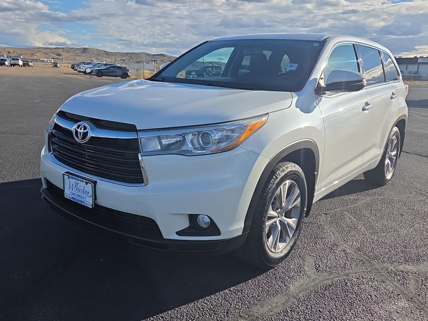 2016 Toyota Highlander LE