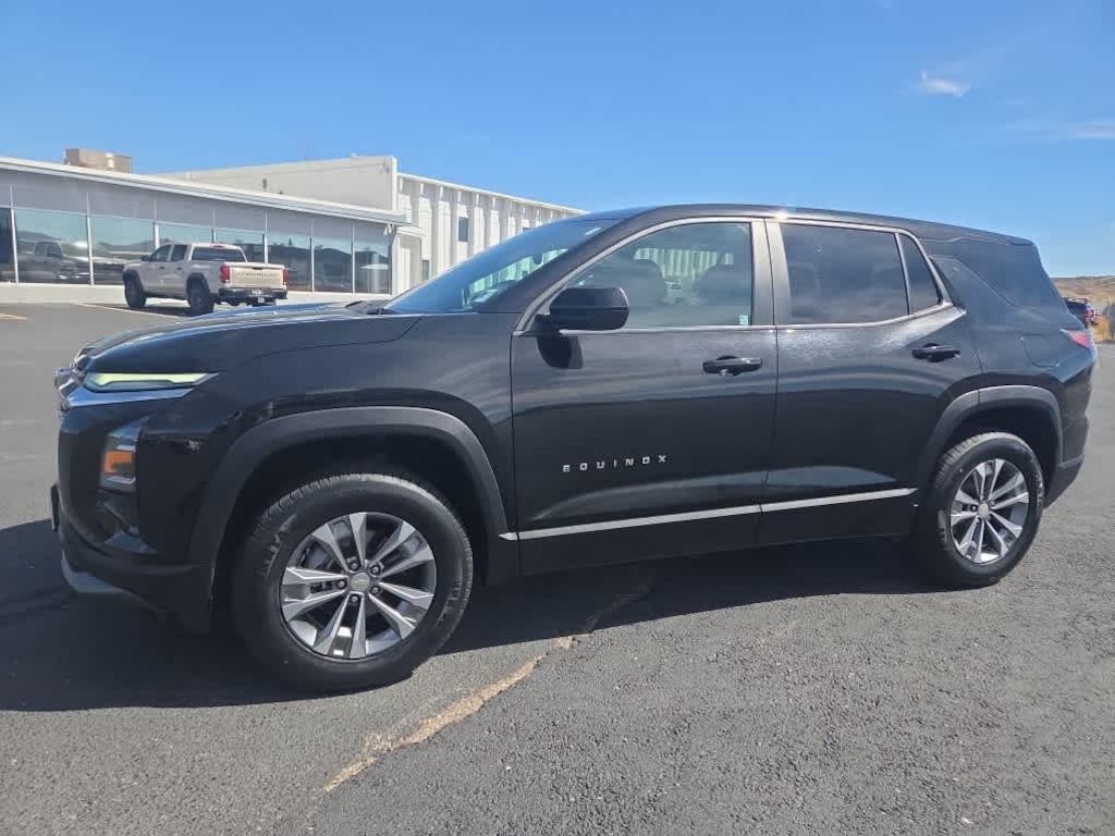 Used 2025 Chevrolet Equinox LT SUV
