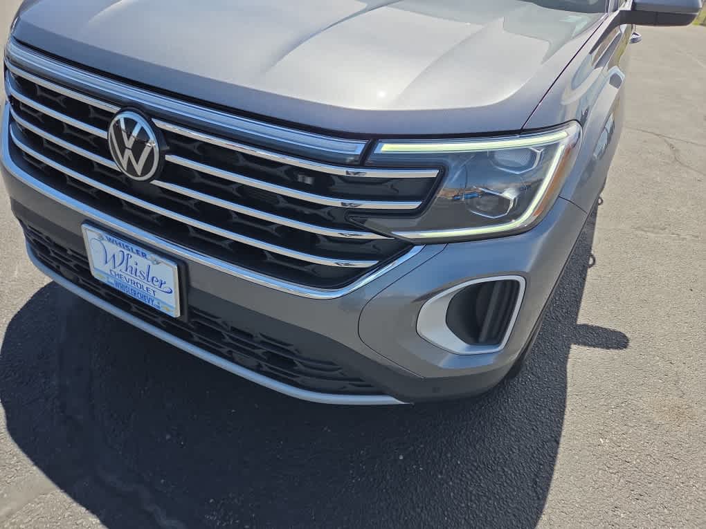 2025 Volkswagen Atlas SE w/Tech - Photo 11