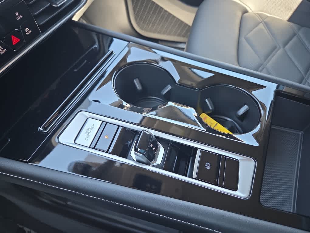 2025 Volkswagen Atlas SE w/Tech - Photo 24
