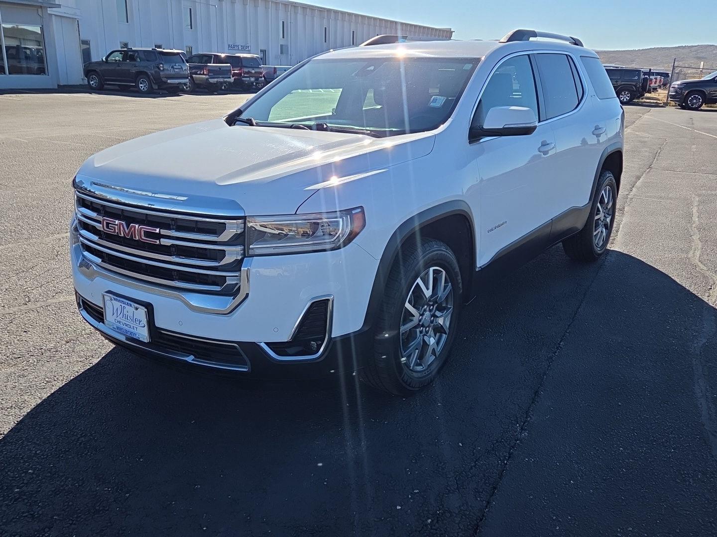 2023 GMC Acadia SLT