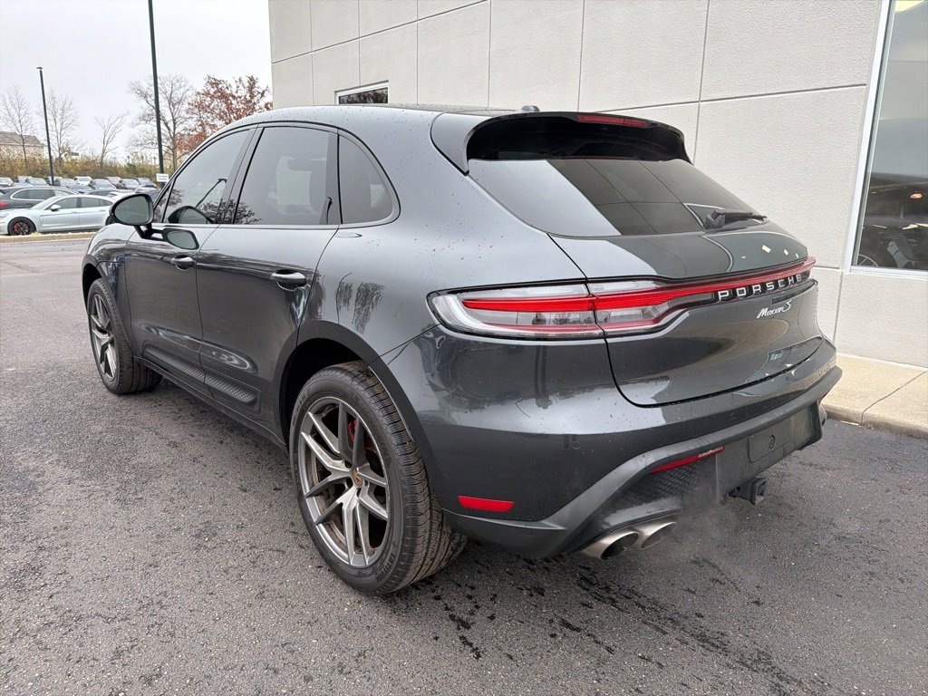 2023 Porsche Macan S photo 3